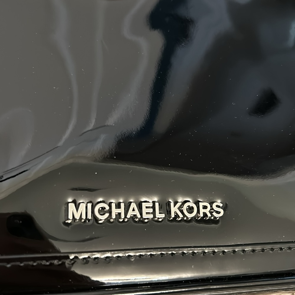 Michael by Michael Kors Berkley Legacy Leather Clutch Patent Black Leather - Picture 4 of 8
